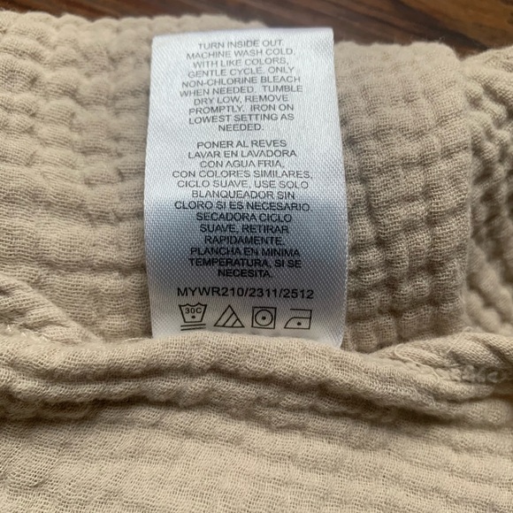 Disney Baby Pooh Tigger Piglet Tan Romper Size 24 Months - Picture 5 of 7